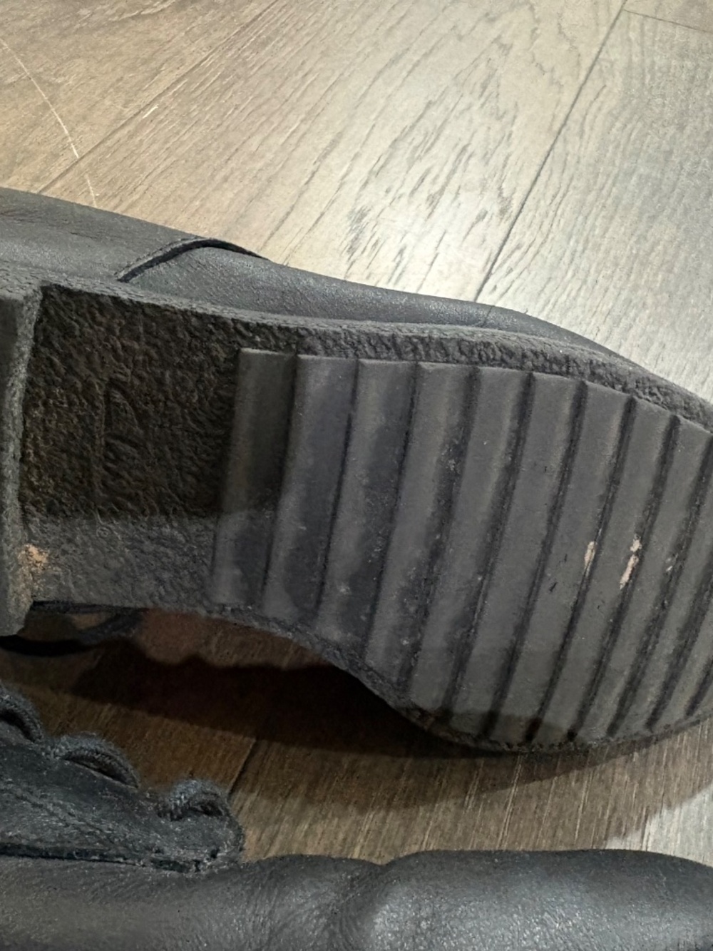 Clark’s Lace-up Boot - Picture 3 of 4